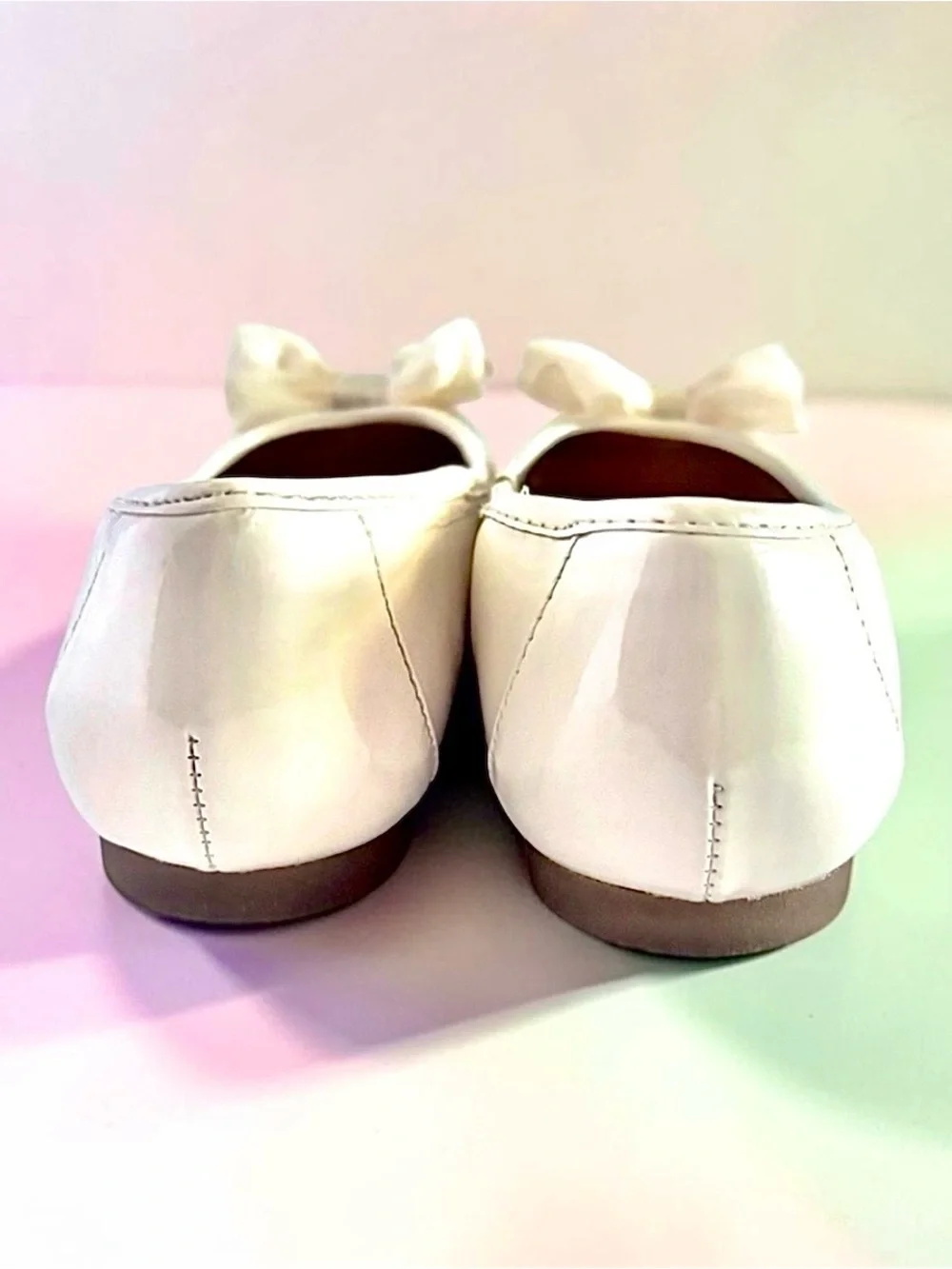Nine West Bow Flats Cream Patent Girls Size 2 Excellent Condition